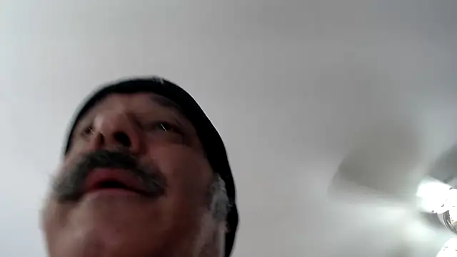 bullmusclejoe online show from April 12, 5:36 pm