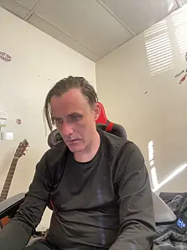 NicPolaris online show from April 12, 1:12 pm