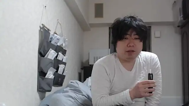 raterate555 online show from April 17, 2:36 am