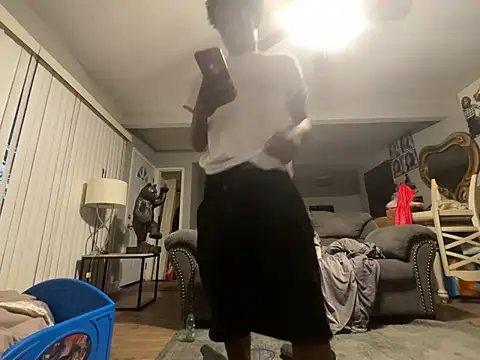 dmmeformerch online show from March 23, 11:54 pm