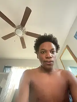 dmmeformerch online show from March 9, 6:57 pm