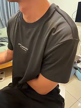 black xun online show from April 8, 5:21 pm