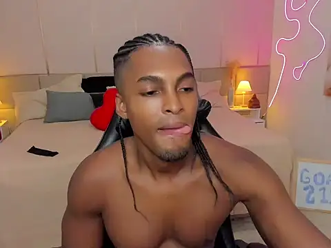 SoHighAngel online show from March 5, 10:28 pm