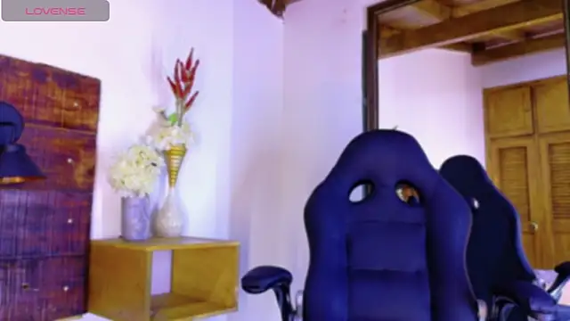 JhosuaVega online show from April 9, 2:20 am