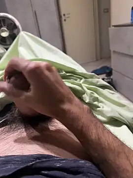 alexbergo87 online show from September 25, 8:41 pm