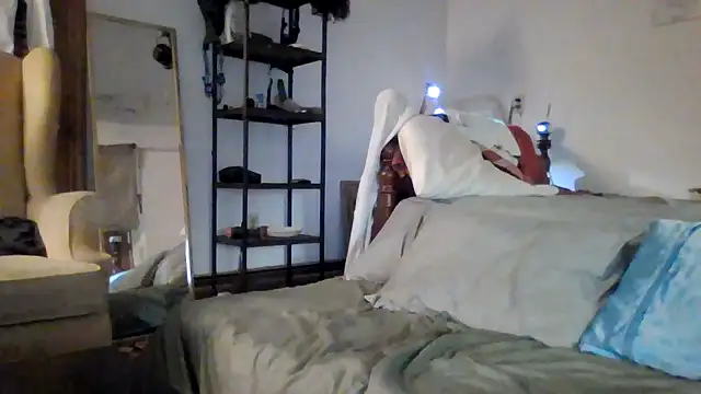 Jaycloudedview online show from September 18, 5:37 pm