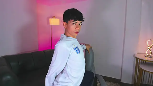 Peter chase online show from February 12, 6:36 pm