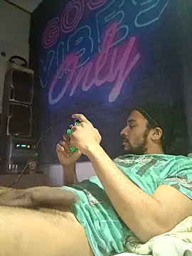 Mikaaa97 online show from March 9, 2:05 am