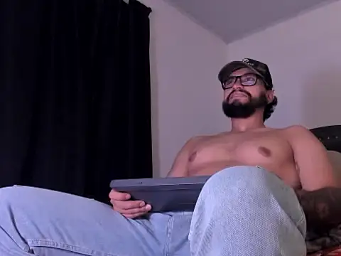 Chrys harris77 online show from July 8, 12:25 am