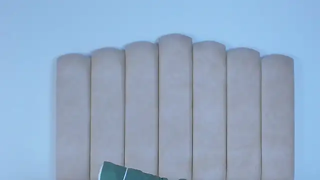 cody pipper  online show from October 4, 12:43 pm