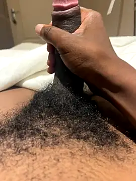 strokeagain online show from September 29, 9:43 pm