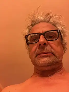 chtentation online show from June 4, 8:37 pm