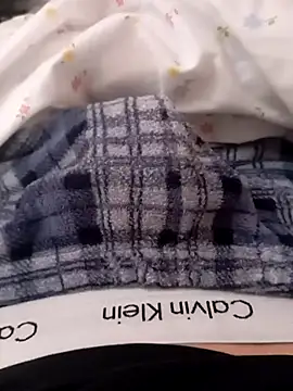 ruiiizz online show from March 20, 10:52 am