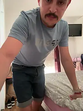 Arabxlyoung online show from April 18, 11:11 am