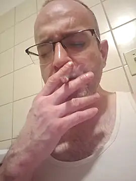 Curious9884 online show from March 21, 12:09 pm