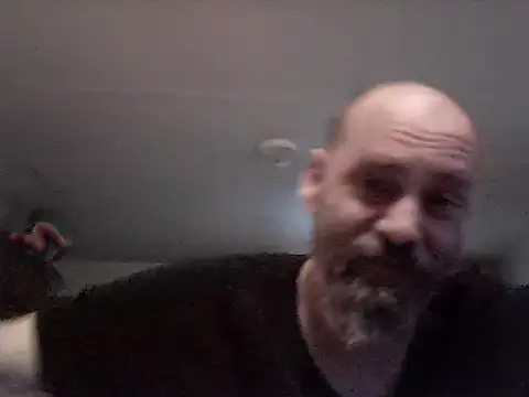 crazyheratic8 online show from May 17, 1:03 am