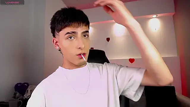 MateoMitchell online show from March 6, 4:31 am