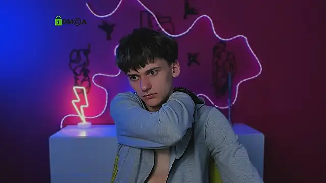 rico steel online show from April 18, 7:58 pm