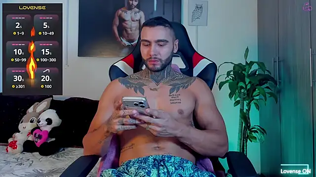 Danny Willson online show from April 13, 2:51 pm