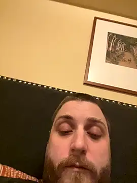 custardnmypie online show from December 4, 6:09 am