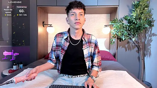 Tiam muller online show from February 10, 3:44 am