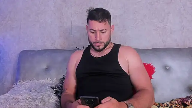 alexandro black online show from October 26, 4:53 pm