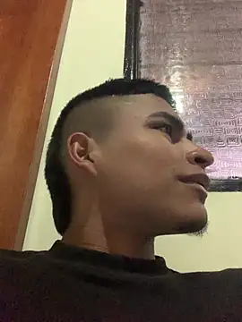 Emiliano Reyes online show from July 21, 4:14 am