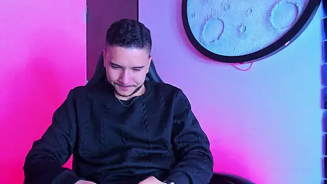 mike 257 online show from April 13, 11:44 am