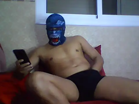 thehardmoroccan93 online show from October 27, 5:04 pm