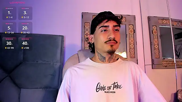 Mr Strike online show from February 20, 3:58 am