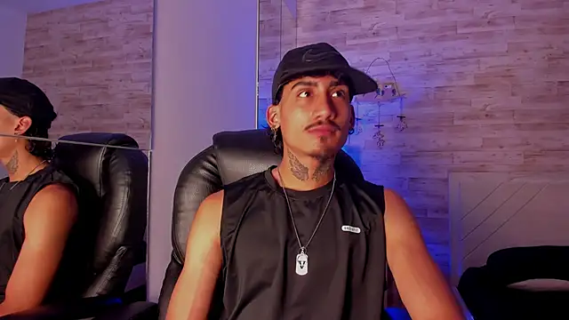 Mr Strike online show from February 6, 3:25 am