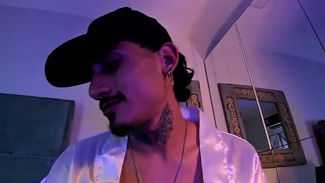 Mr Strike online show from January 18, 4:14 am