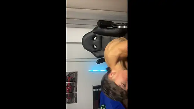 JUSTIN JHONS online show from November 21, 3:38 am