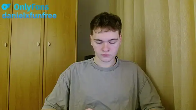 danielxfun online show from February 13, 5:51 pm