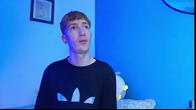 Erick Taylor3 online show from March 24, 8:46 pm