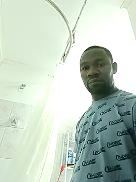 shoodly99 online show from March 6, 2:41 am