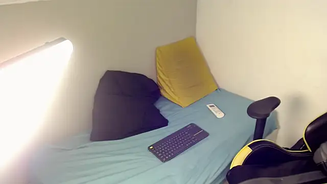 Cash G  online show from January 18, 9:50 pm