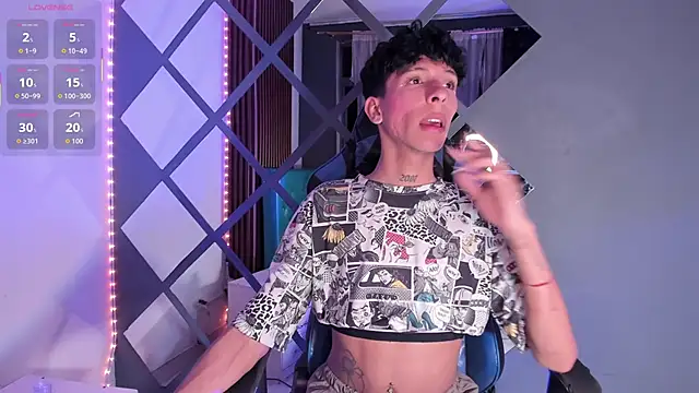 Max Steell online show from February 19, 4:31 am