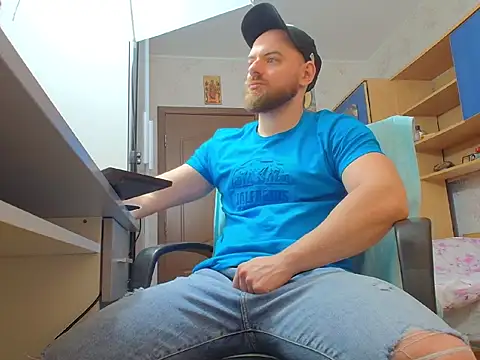 Ryanstone  online show from February 19, 6:32 am