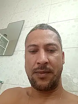 Arrombador20 online show from April 22, 5:29 pm