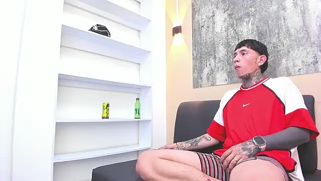 DANTE ARMSTRONG online show from February 20, 6:19 am