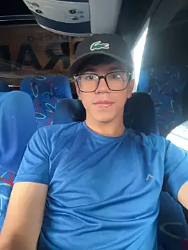 daddyssecret  online show from March 23, 1:50 pm