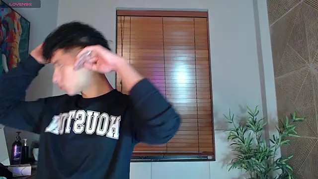 Noah dupont  online show from February 13, 12:10 pm