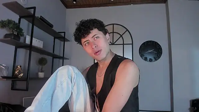 Noah dupont  online show from February 6, 12:02 pm