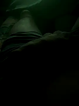 groschibre40100 online show from December 5, 11:12 pm