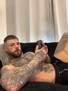 magicmichaell online show from April 23, 1:46 pm