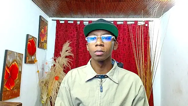 Miilo18 online show from February 14, 10:10 am