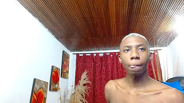 Miilo18 online show from February 6, 10:01 am