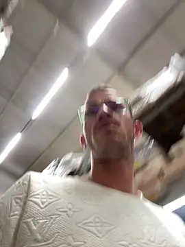 Lucasjandre online show from April 5, 3:52 pm