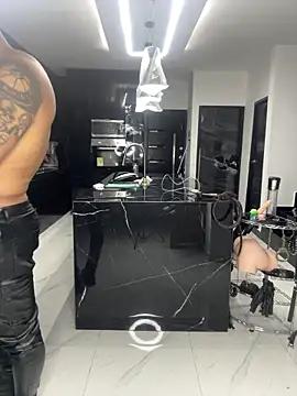 master leather online show from June 16, 6:16 am